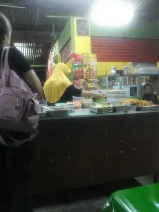 Kedai Mak Long