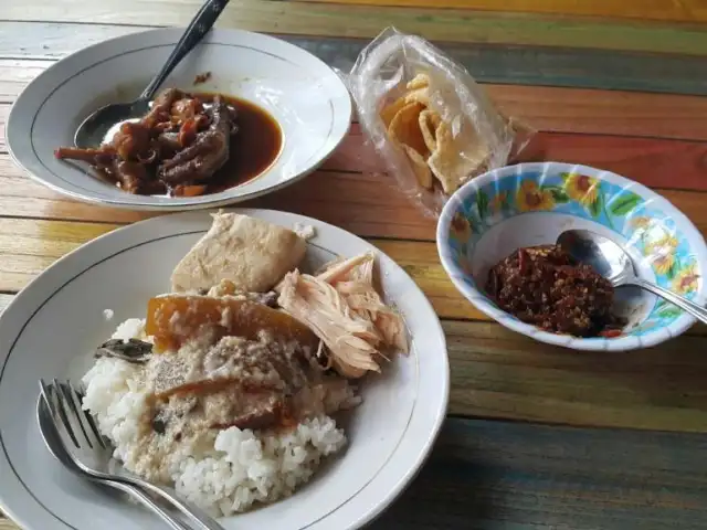 Gambar Makanan Gudeg Mbak Yus & Ketan Nusantara 10