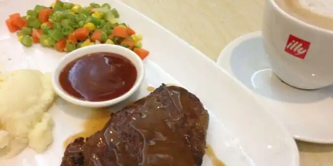 Gambar Makanan Oui Steak & Bistro 16