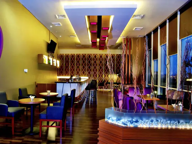 Gambar Makanan The Lounge - Atria Hotel 4