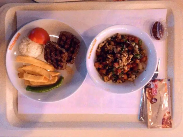 Günaydın Köfte Döner'nin yemek ve ambiyans fotoğrafları 16