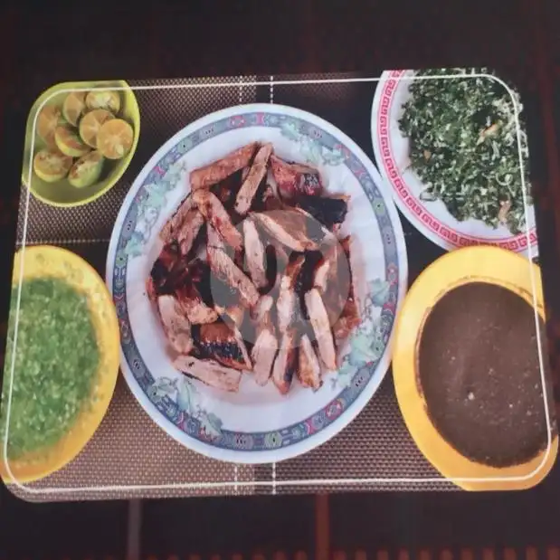 Gambar Makanan BPK (Babi Panggang Karo) Lambok Ginting, Lubuk Baja 10