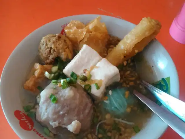 Gambar Makanan Bakso Kesatrian Pak Wit 4