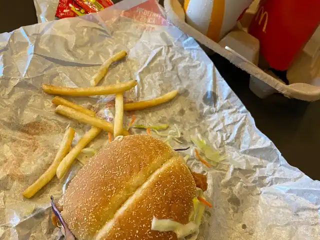 McDonald's & McCafè Food Photo 9