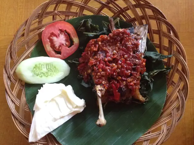 Gambar Makanan Bebek & Ayam Goreng Pak Ndut 10