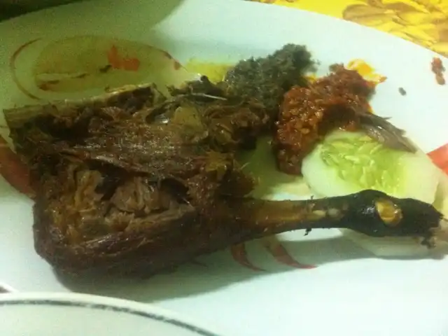 Gambar Makanan Bebek Goreng Surabaya Ibu Sutami 15