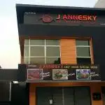 J Annesky Restaurant and Cafe Food Photo 1