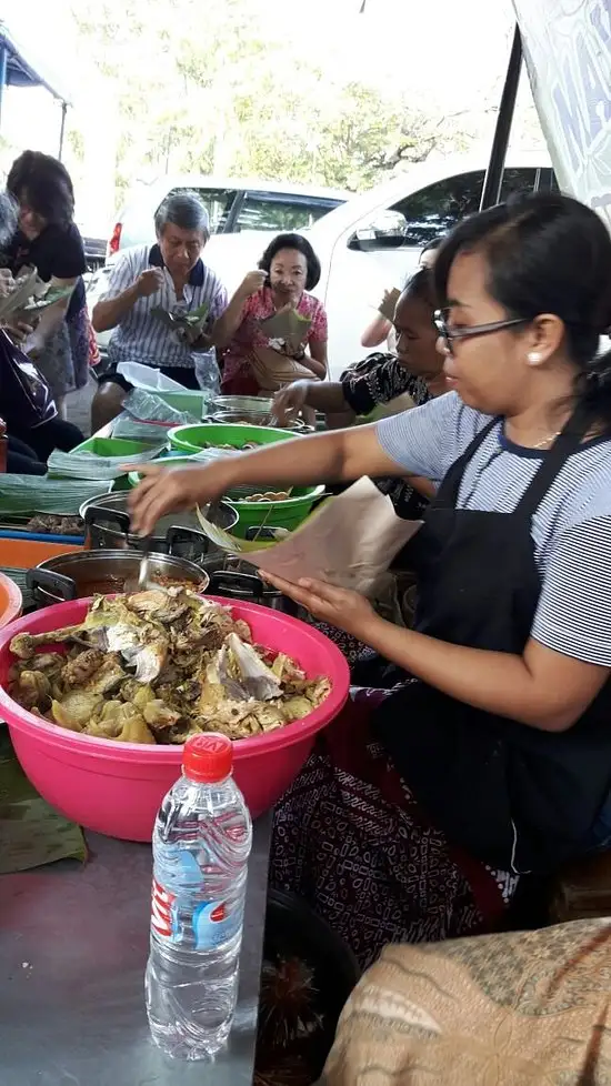 Gambar Makanan Nasi Ayam Bu Nyoto 9