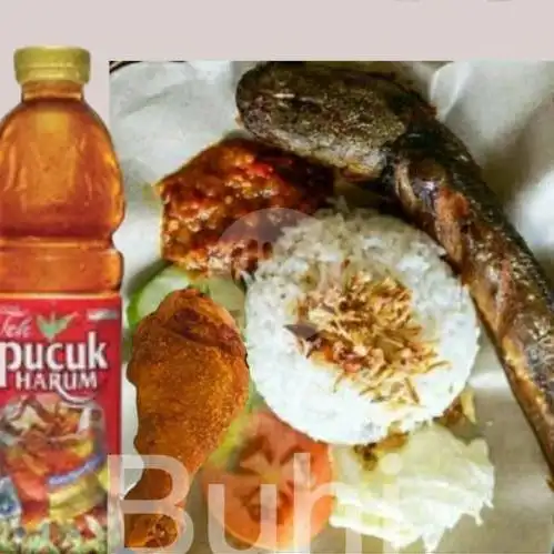 Gambar Makanan Ayam geprek Ayam goreng Bu Hj, Cempaka Putih Tengah 12