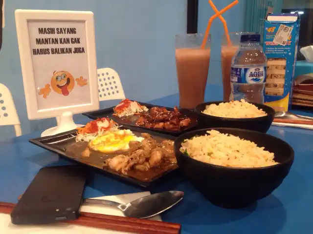 Gambar Makanan Cavizkie Cafe 7