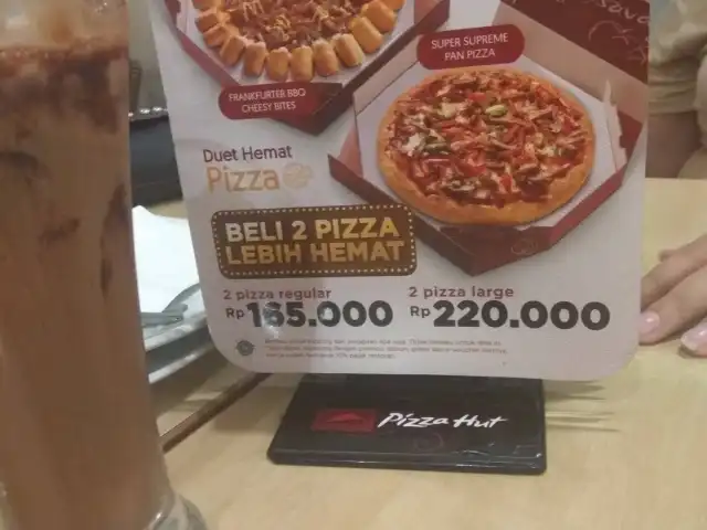 Gambar Makanan Pizza Hut Restoran - BSD 6