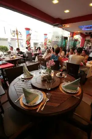 Red Dragon Restaurant'nin yemek ve ambiyans fotoğrafları 24