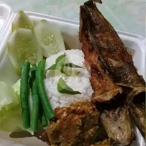 Gambar Makanan Lalapan Ya Barokah, Jl Baliclif 4