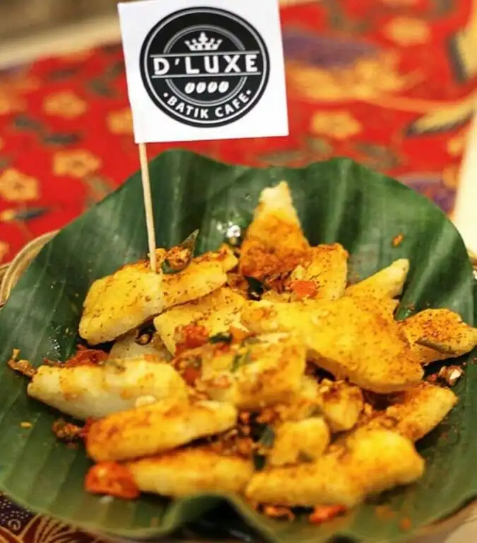D'Luxe Batik Cafe