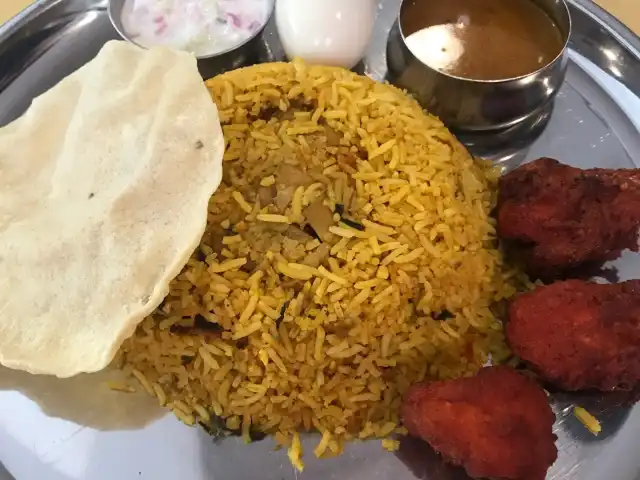 Indian Kitchen Food Photo 8