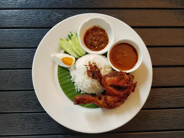 Syakira Nasi Kukus