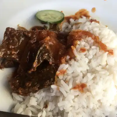 Senyum Senyum Selalu Nasi Lemak