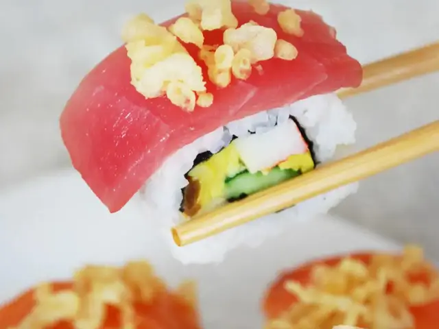 Sushi Tomo Food Photo 2