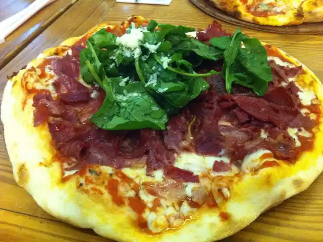 Pizza İl Forno'nin yemek ve ambiyans fotoğrafları 13