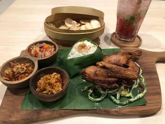 Gambar Makanan Jejaton Restaurant 14