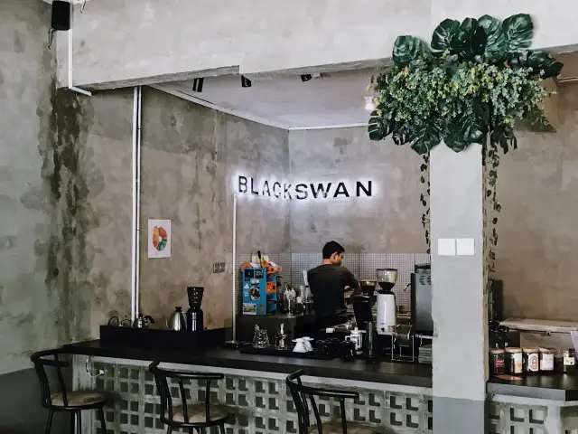 Gambar Makanan Blackswan Coffee House 9