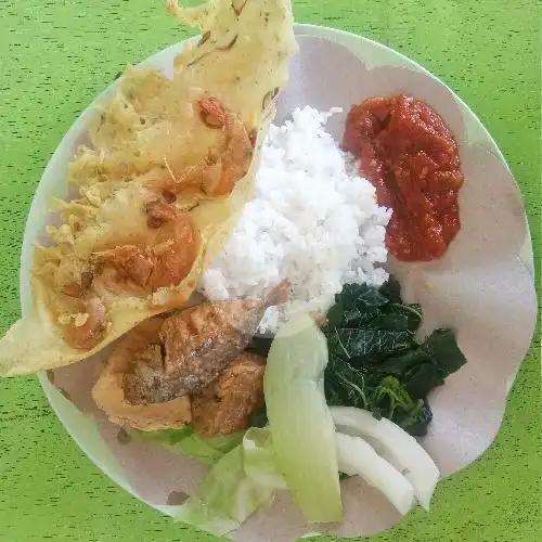 Gambar Makanan Nasi Tempong Pojok, Denpasar 7