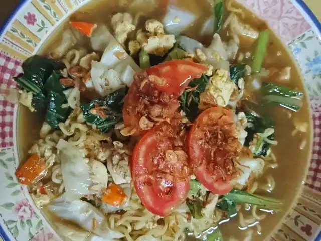 Gambar Makanan Pawon Semarang 14