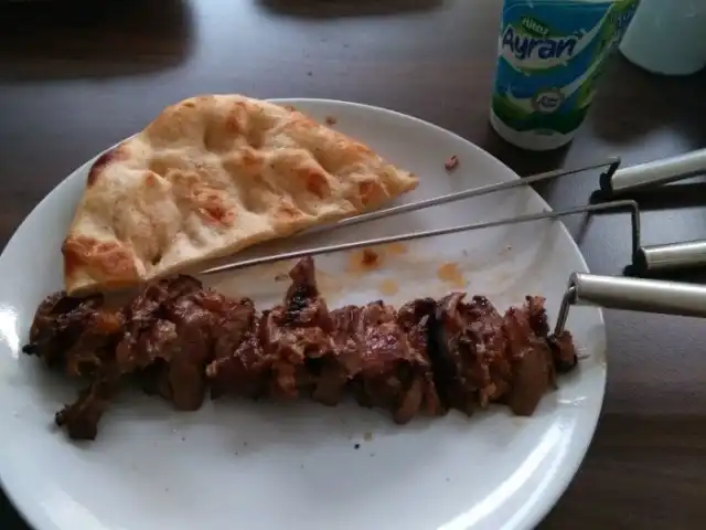 Artvin Cağ Döner Poso Turgut Usta'nin yemek ve ambiyans fotoğrafları 2