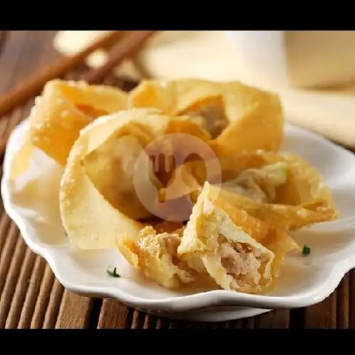 Gambar Makanan Oishi Ayam Katsu, Tahu Crispy dan Mie Pedas, Pasar Kliwon 5