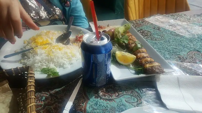 Mojgan Persian Restaurant'nin yemek ve ambiyans fotoğrafları 9