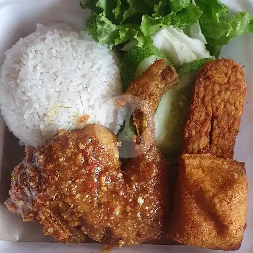Gambar Makanan Ayam Geprek Sambal Mede Dhedhe, Griya Lopang Indah 2