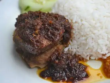 Nasi Bebek Bumbu Hitam Cak Farid