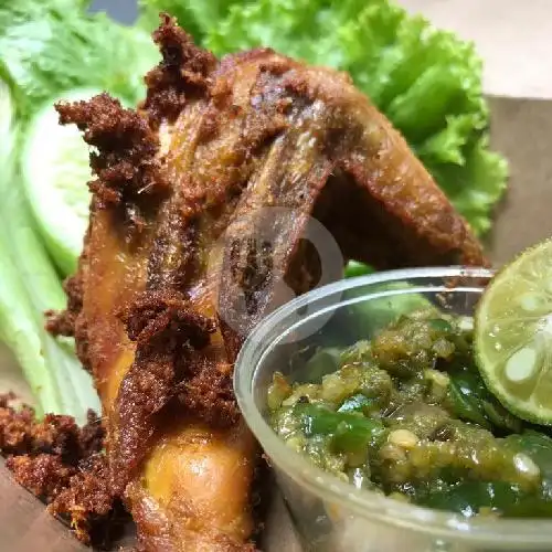 Gambar Makanan Ayam Penyet Sambal Ngegazzz (Sambal dadak), Kopo 11