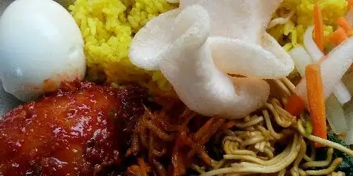 Nasi Kuning Warung Sinar, Panakkukang