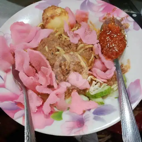 Gambar Makanan Ketupat Sayur Padang Uni Manis, Samping Pospol 5