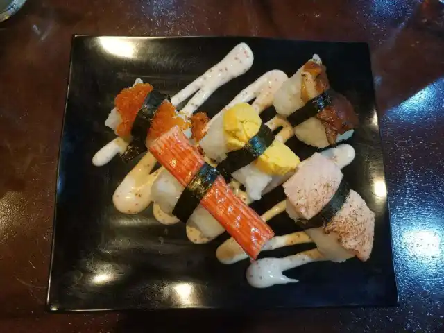 Gambar Makanan Sushi Box 5