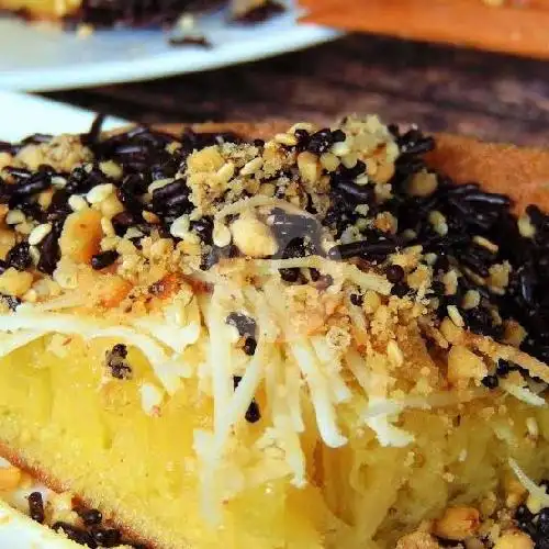 Gambar Makanan Martabak Tip-top Bu Warsih 7