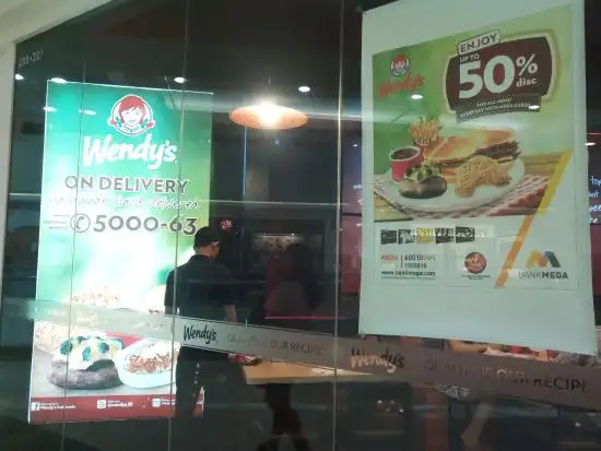 Gambar Makanan Wendy's Galaxy Mal 3