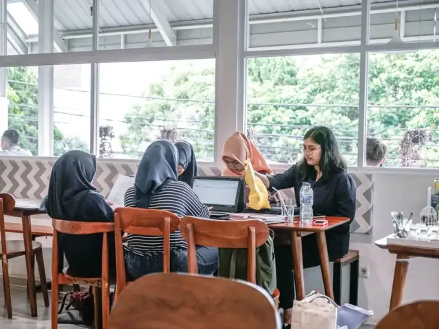 Gambar Makanan Diskus Cafe & Bites 2