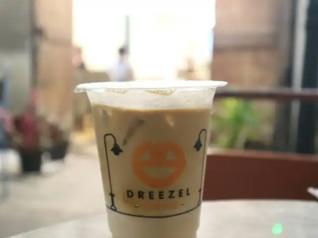 Gambar Makanan Dreezel Coffee 4