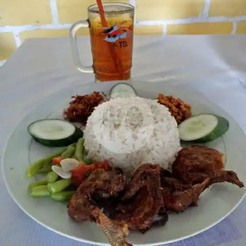 Gambar Makanan Warung Nasi Hj. Jamilah, Sukaraja Timur 13