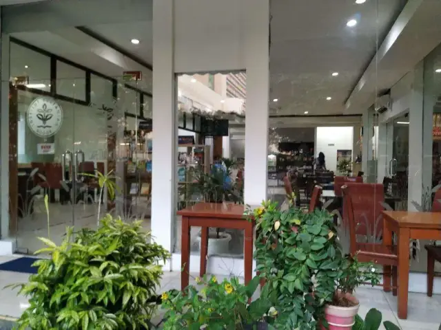 Gambar Makanan Resto Taman Koleksi 16