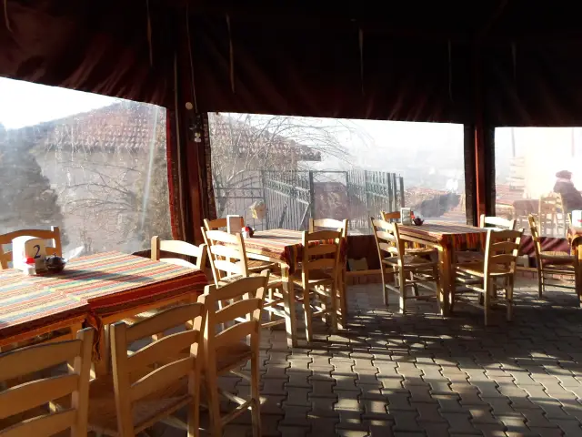 Beyobası Gözleme Çadırı'nin yemek ve ambiyans fotoğrafları 3