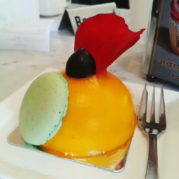 Gambar Makanan Sam's Patisserie.Boulangerie.Desserts 2