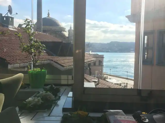 Globe Cafe Restaurant'nin yemek ve ambiyans fotoğrafları 49