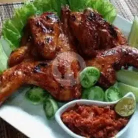 Gambar Makanan Ayam & Es Pisang Ijo Karlina, Lembang 18