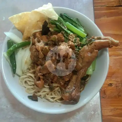 Gambar Makanan Mie Ayam Bakso & Cwie Mie Malang 77, Ungasan 4