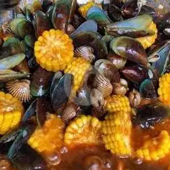 Gambar Makanan Nasi Goreng & Kerang Seafood Warung Embuh Maning, Banyuwangi 5