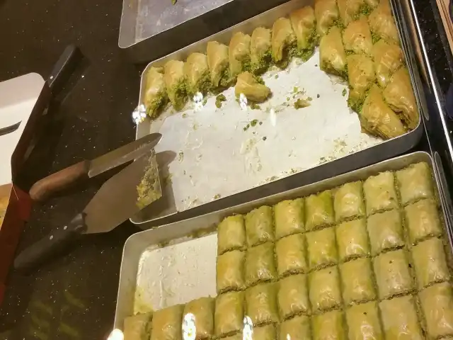 Erdemoğlu Baklava'nin yemek ve ambiyans fotoğrafları 5