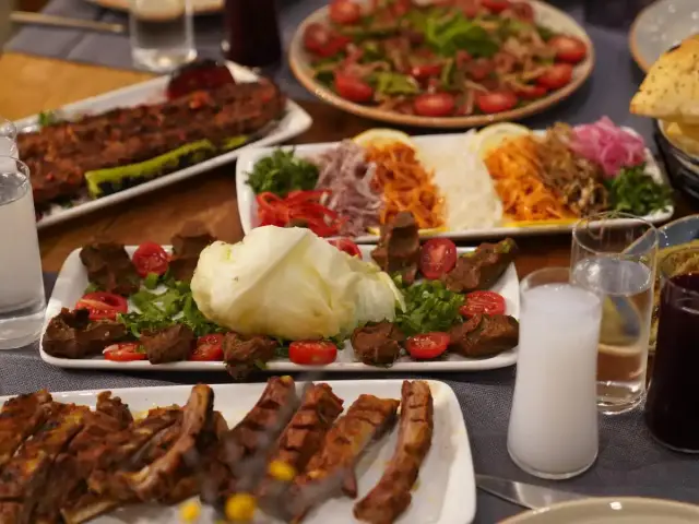Fikret Yılmaz Adana Ocakbaşı'nin yemek ve ambiyans fotoğrafları 9